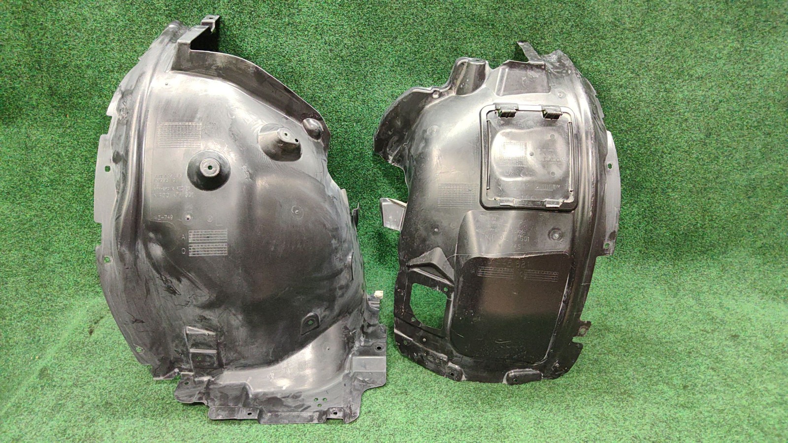 2020-2024 Bmw X3 Front Left Inner Wheel Arch Oem 51717445681 51717394815