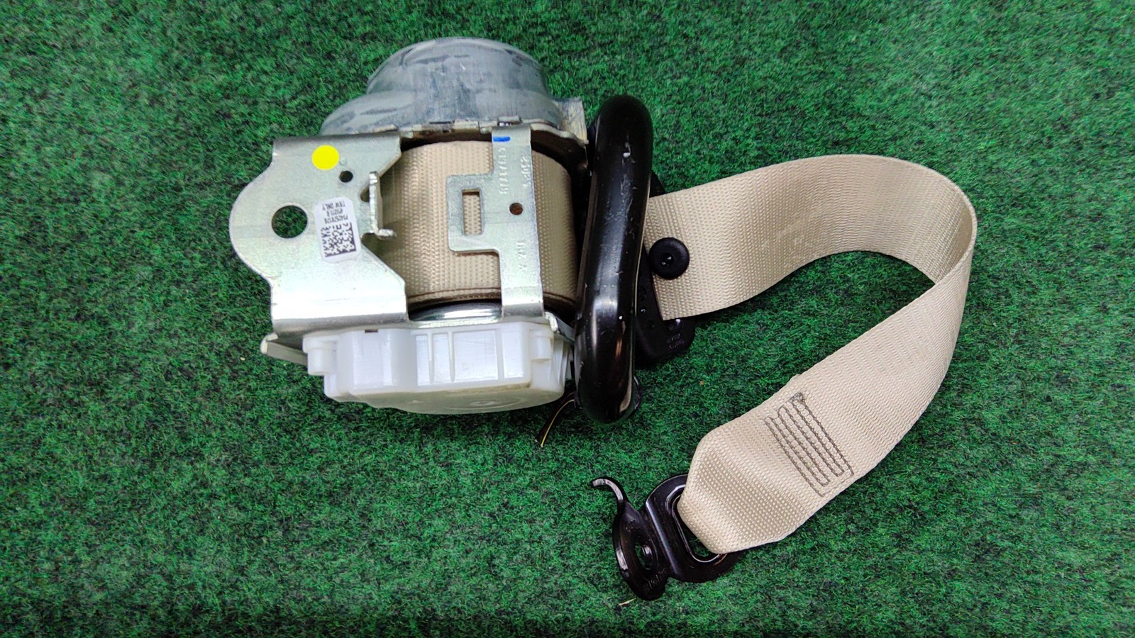 2022-2024 Bmw X3 Rear Left Seat Belt Oem 72117497783