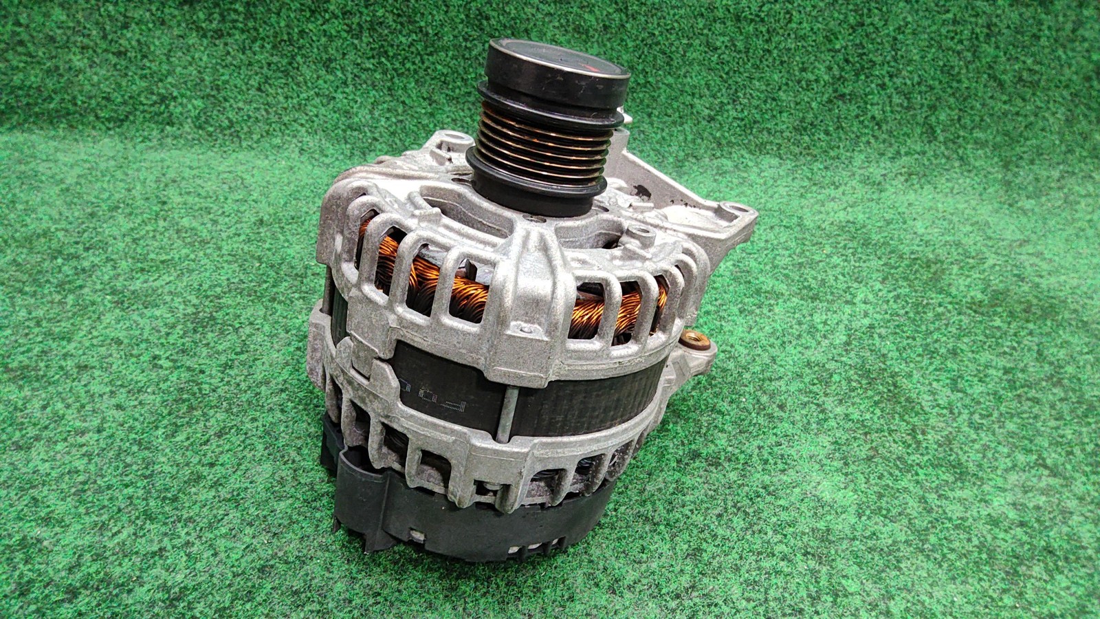 2015-2018 Mercedes Benz C300 Alternator Three-Phase OEM A0009067703 A0009069305