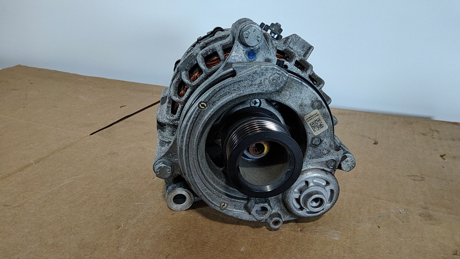 2016-2018 BMW 740i 3.0L Alternator 180 AMP OEM 12318571357