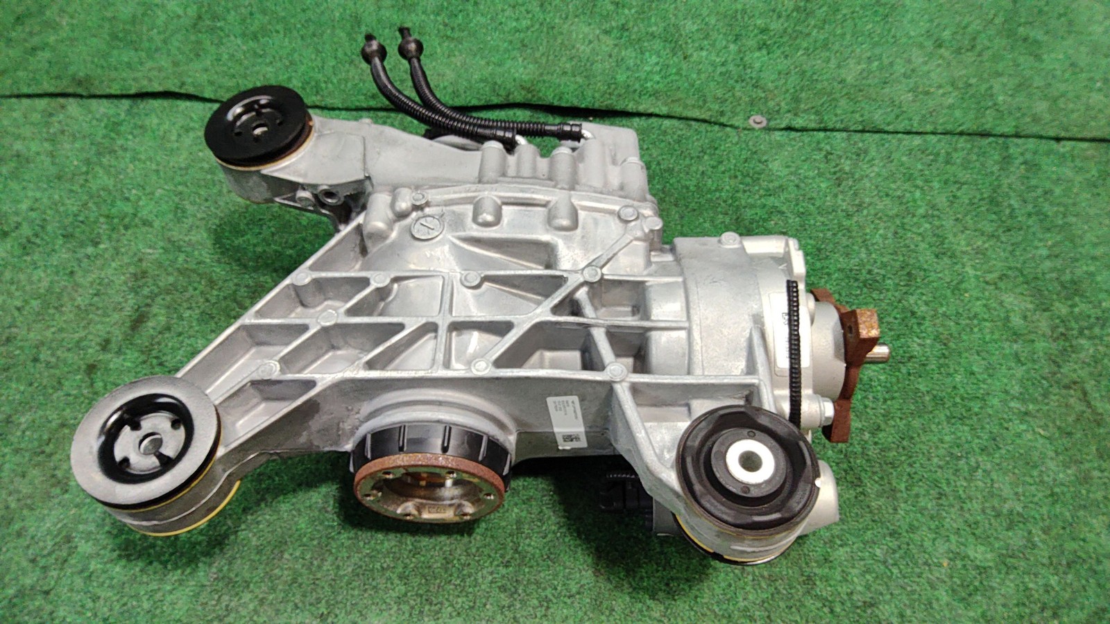 2019-2025 Audi Q3 Quattro Rear Differential Model Vhw 3k Miles Oem 0cq525010al