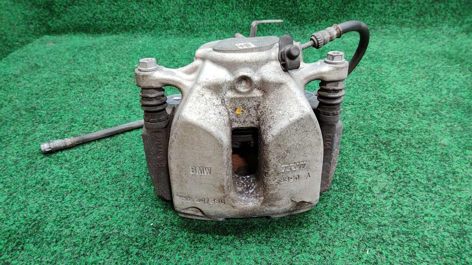 2019-2022 Bmw 330i Right Front Caliper Housing Assembly 76k Mls Oem 34106872800