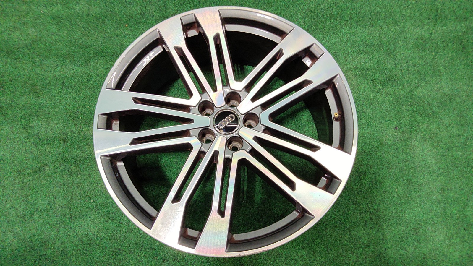 Audi Wheel 21'x8-1/2 Alloy 5 Double Spoke Oem 80a601025ac