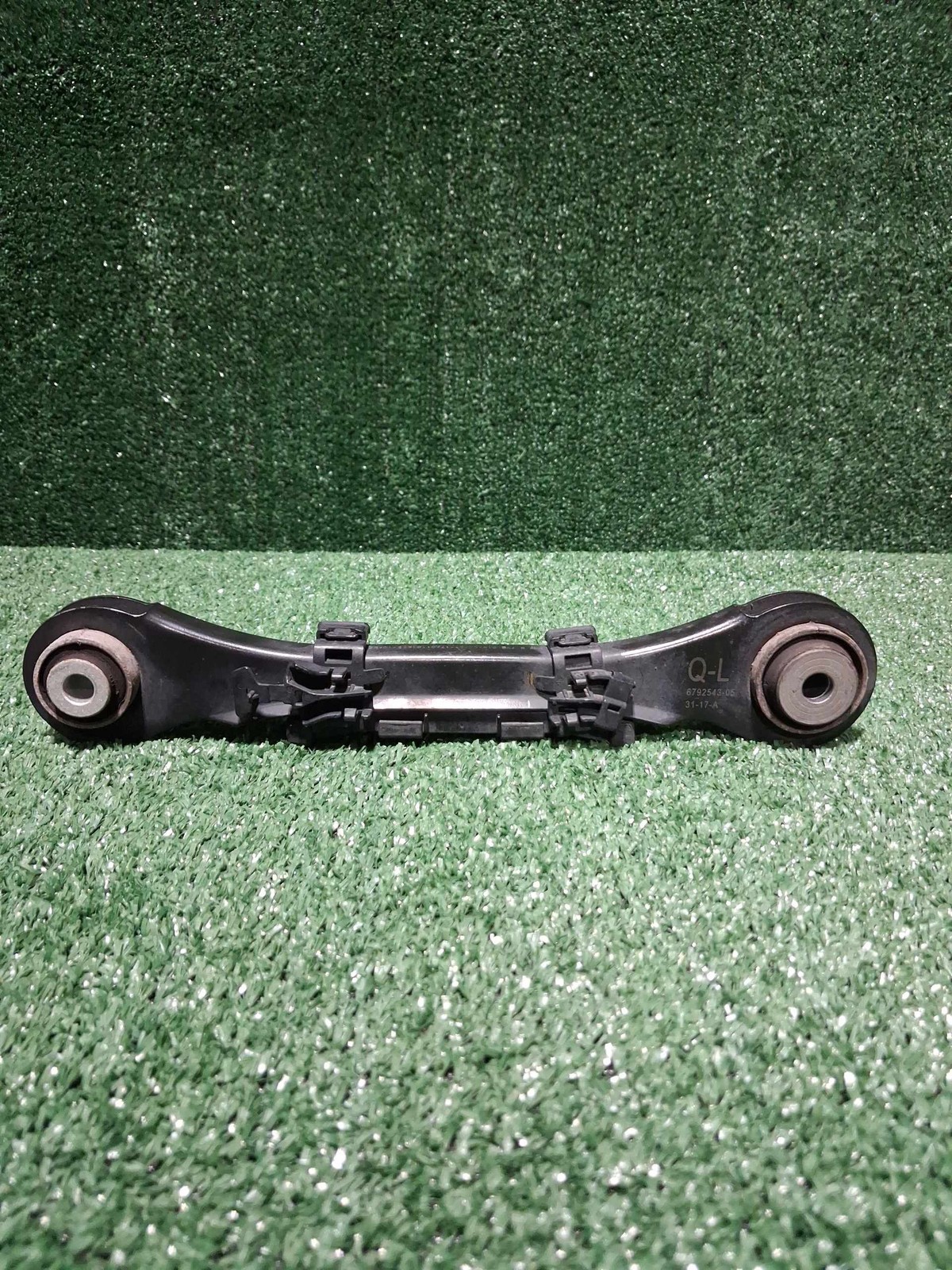 2014-2019 Bmw 330i Rear Left Wishbone Lower Control Arm Oem 33326792543
