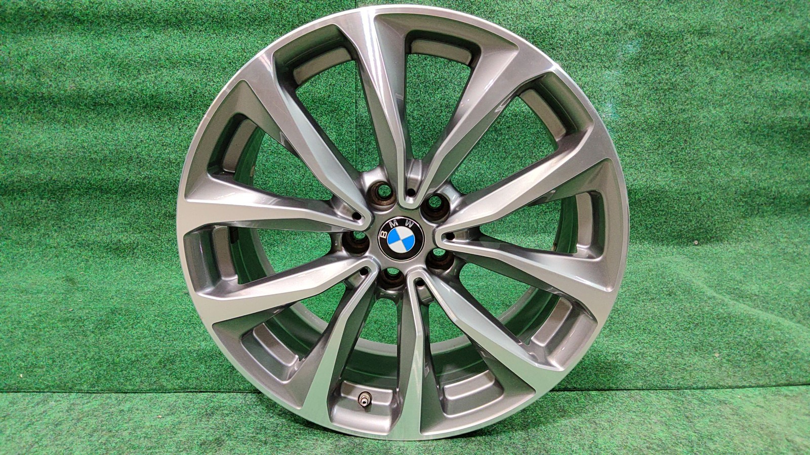 18 19 20 BMW X3 Wheel 18x7 alloy Front Or Rear 10 Spoke OEM 36116880047