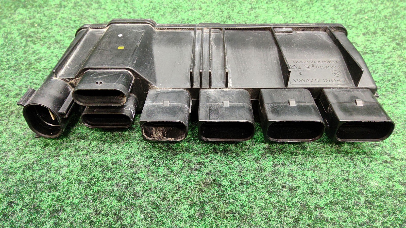 2017-2023 BMW 530i Distribution Box Power Supply OEM 12638638551