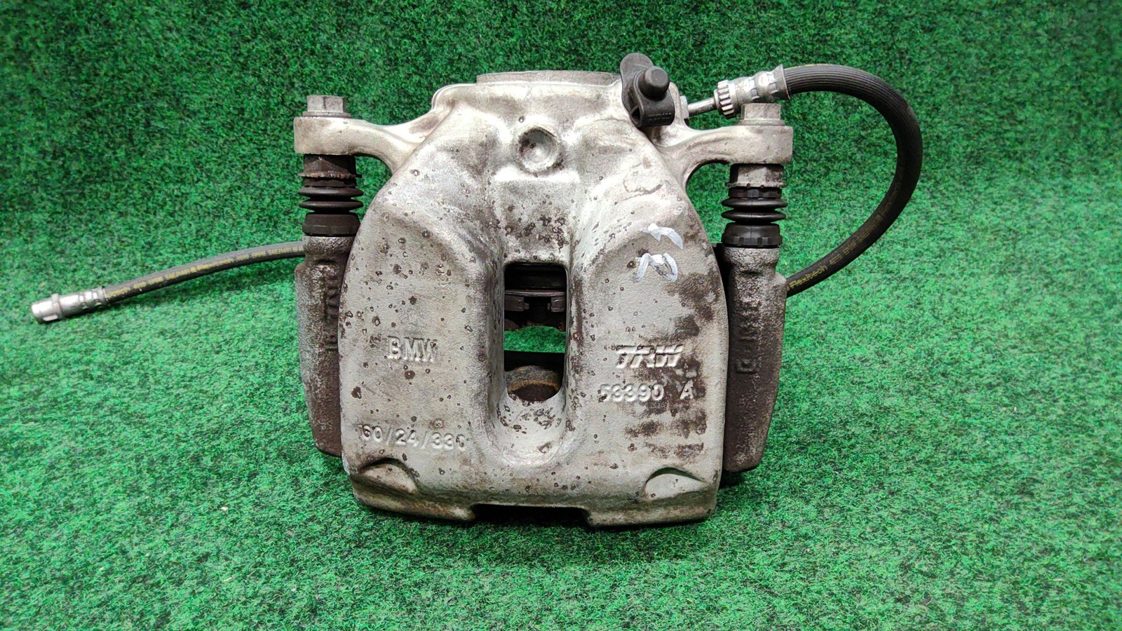 2018-2024 Bmw X3 Front Right Caliper Housing Assembly Oem 34106882254