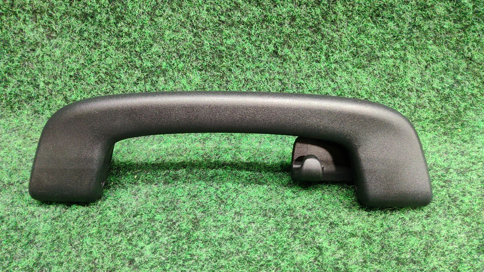 2023-2026 Bmw X1 M35i Right Rear Interior Grab handle Oem 51167464442