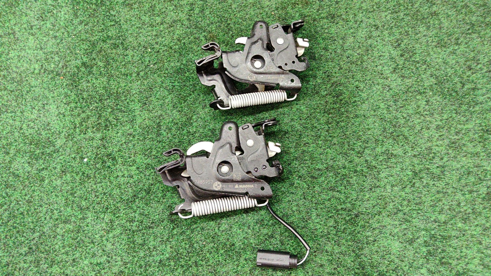 2019-2025 BMW X5 Hood Lock Set of 2 PCS OEM 7485957