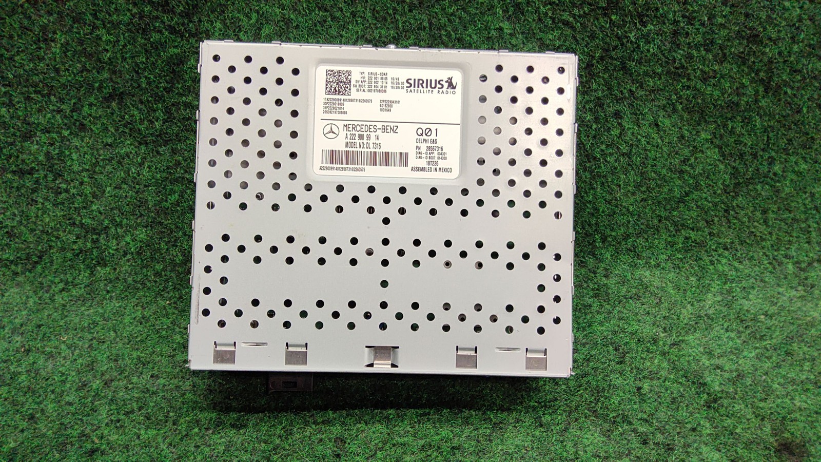 15-18 Mercedes C300 Satellite Radio Receiver Control OEM A2229002915 A2229009914
