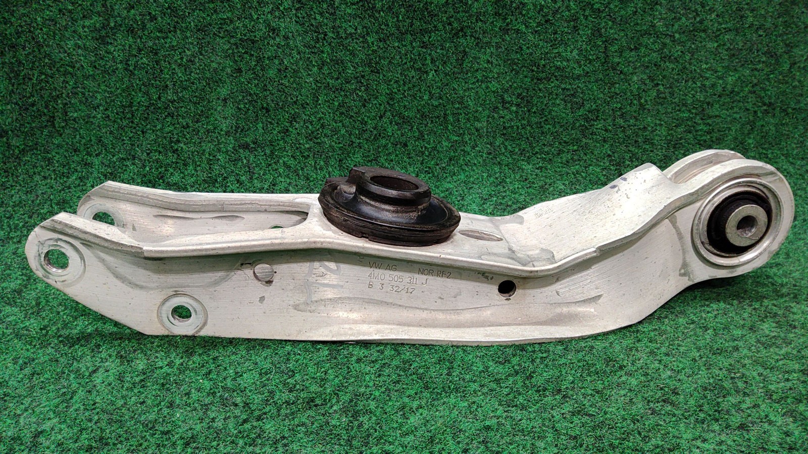 2017-2023 Audi Q7 Quattro Rear Left/ Right Lower Control Arm Oem 4m0505311j