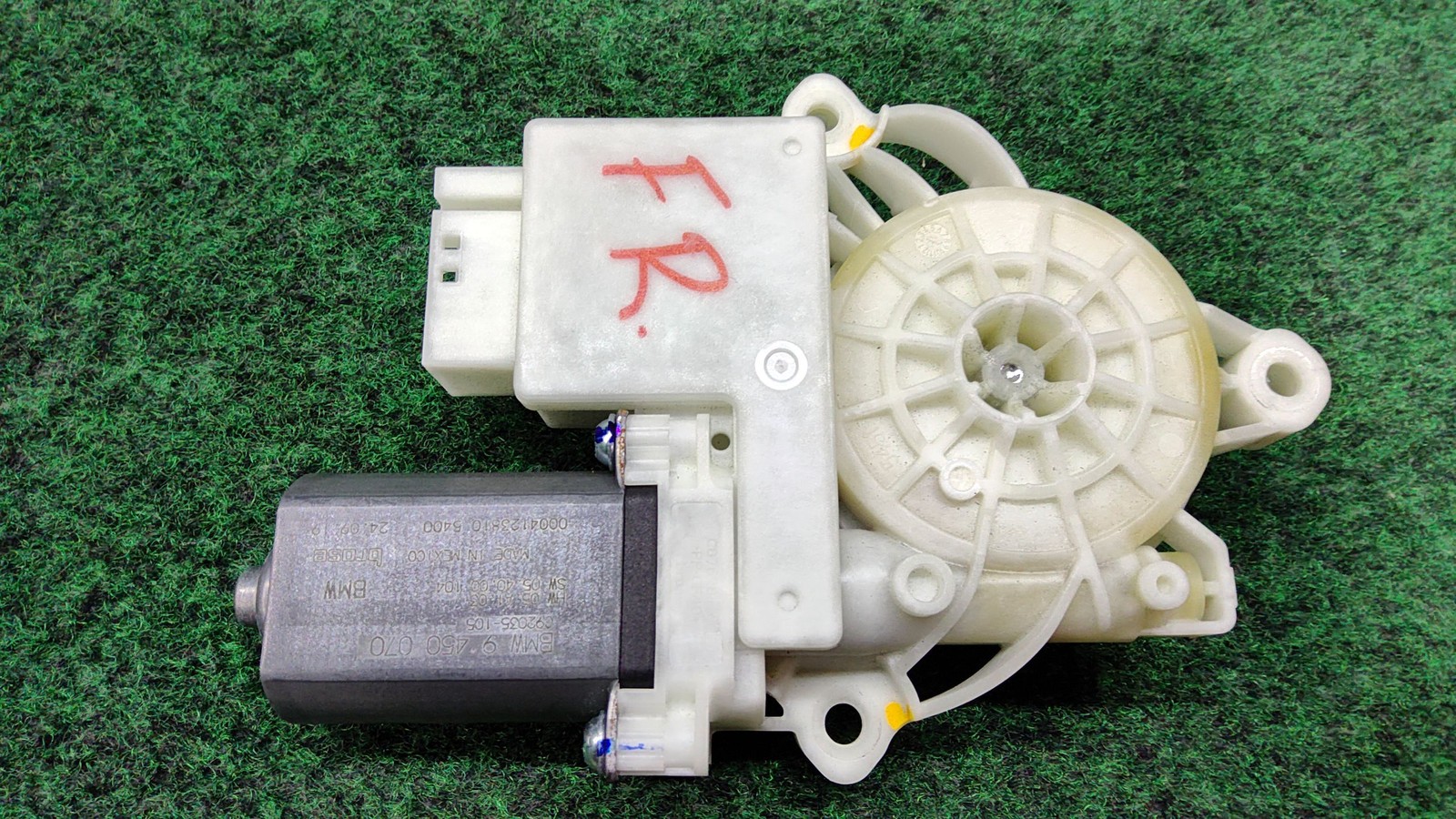 2020-2025 BMW X5 Front Right Window Motor OEM 61359450070