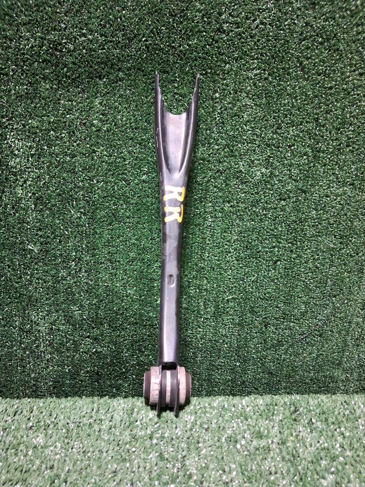 2014-2019 Bmw 330i Rear Left/ Right Trailing Lower Control Arm Oem 33326792525