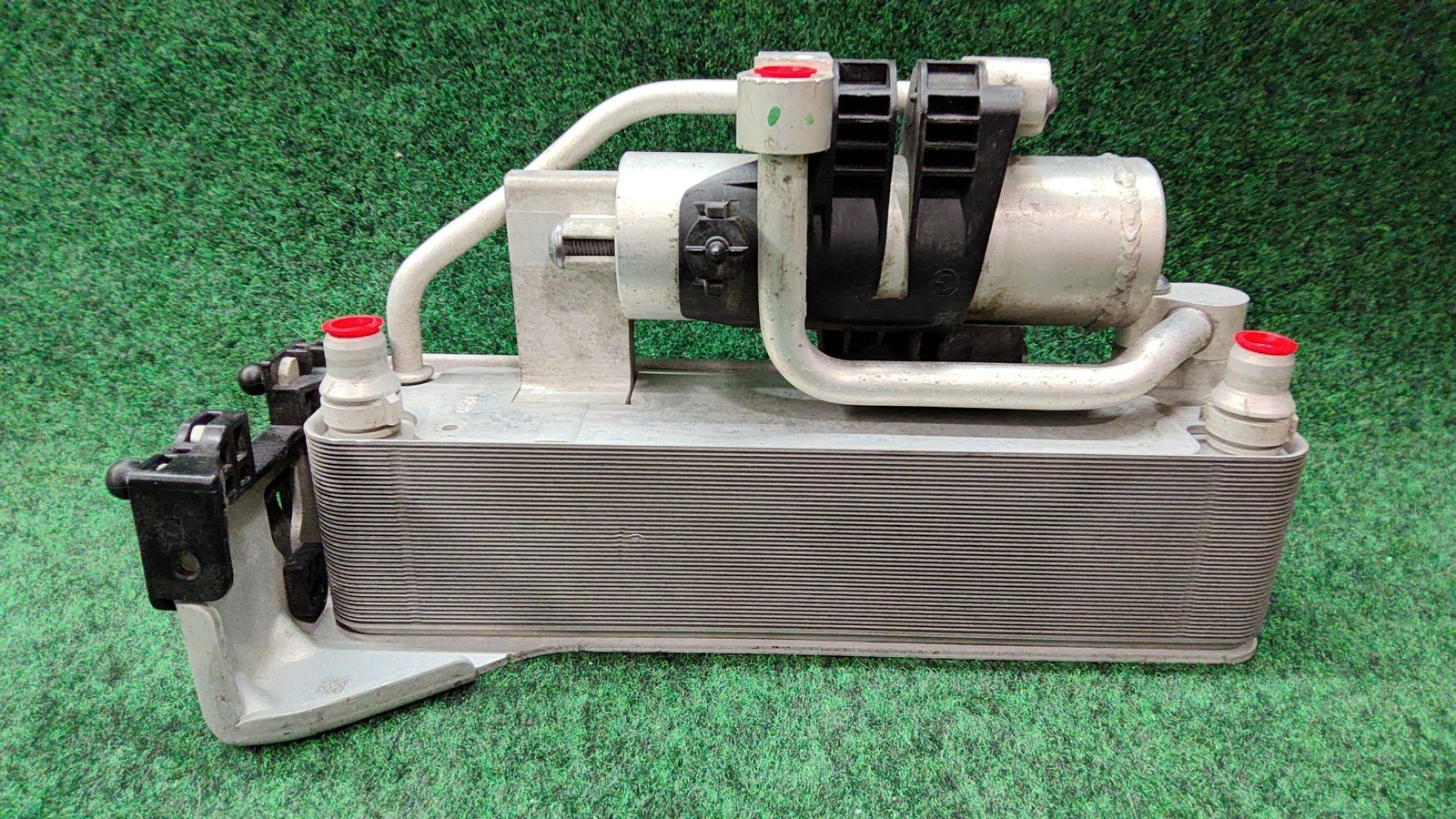 2016-2021 BMW 330i Dehydrator Air Condenser OEM 64509338330 64509471521