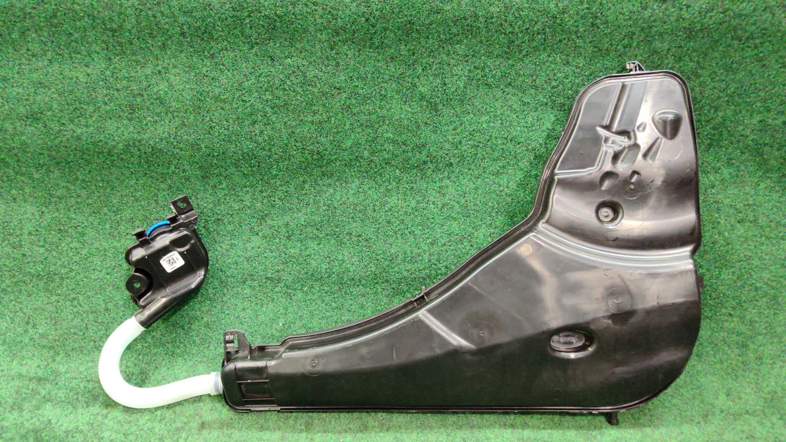 2024-2025 Bmw X5 40i Washer Fluid Reservoir Level Sensor Oem 61667483867