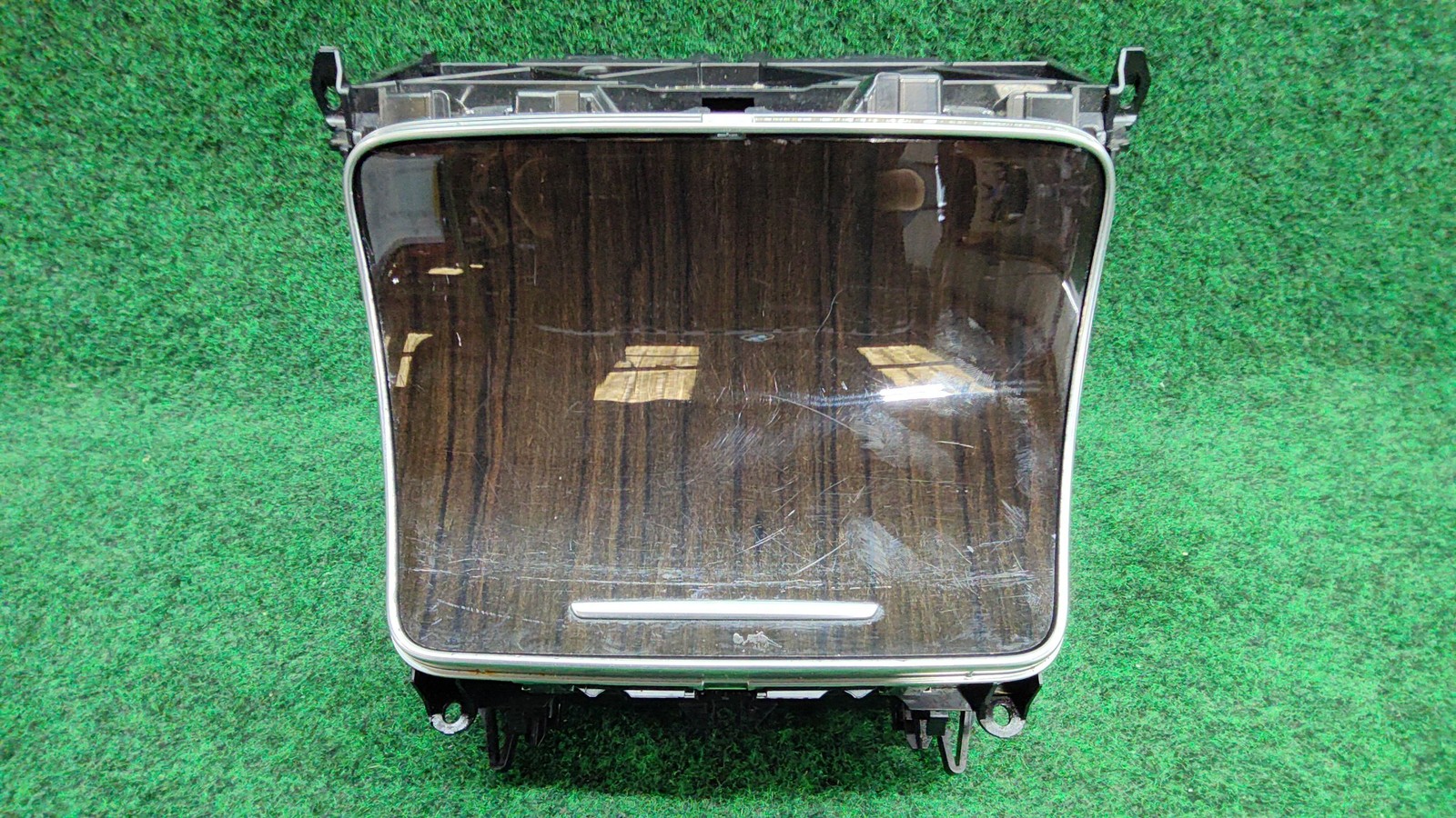 2016-2022 Mercedes Glc 300 Center Console Cup Holder Oem A2056803112 A2056806013