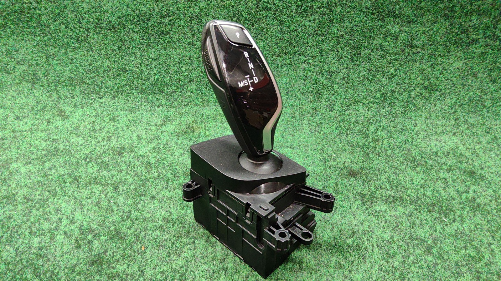 2017-2020 BMW 530i Transmission Floor Shifter OEM 61319458753 61315a6bdf8