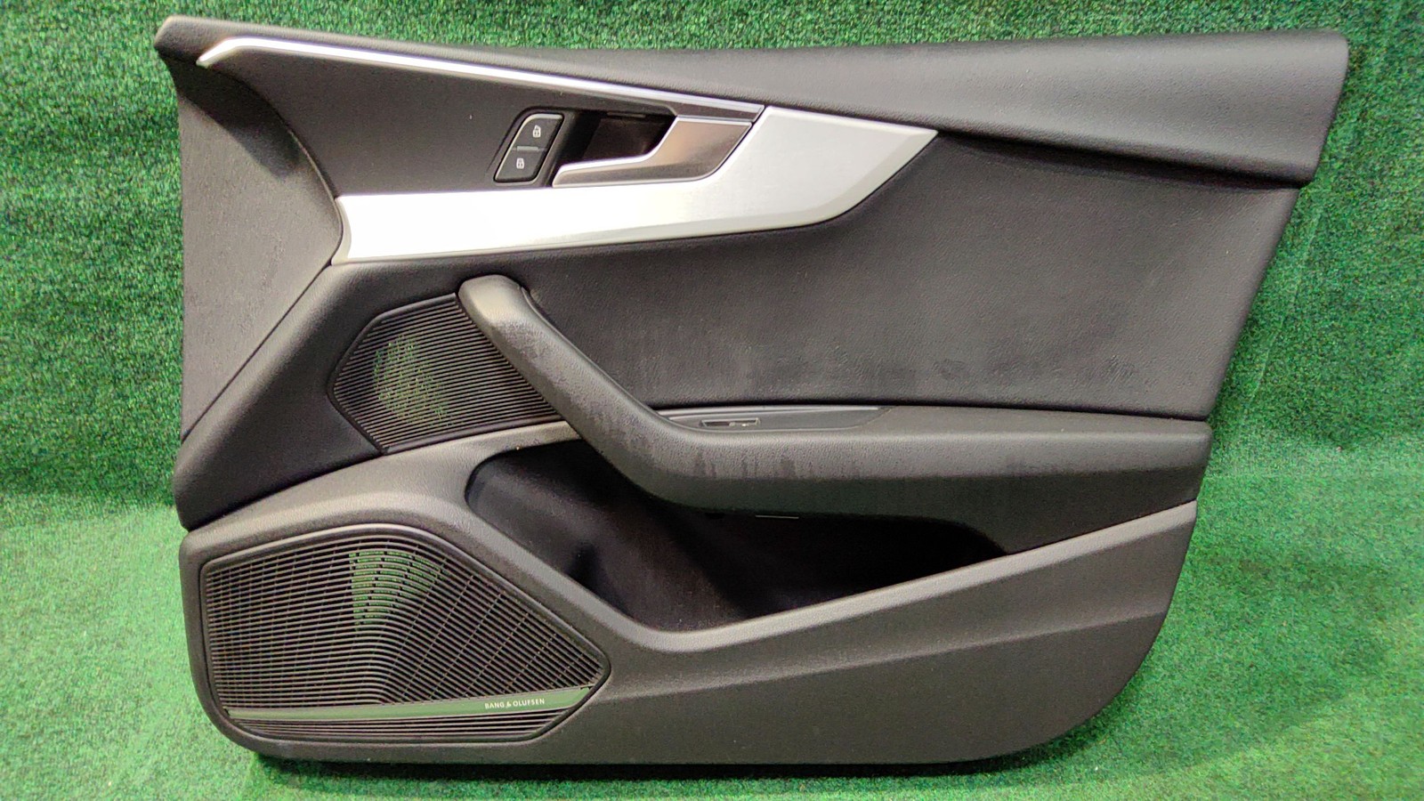 2018-2019 Audi A5 Sportback Front Right Door Trim Panel Oem 8w8867104ab