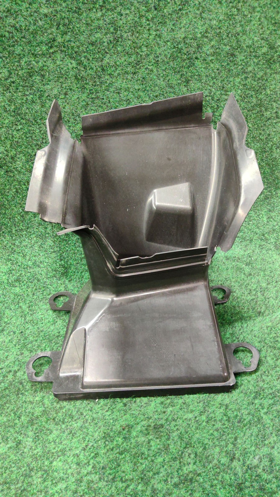 2018-2020 Audi SQ5 Right Radiator Air Duct Oem 80a121334d