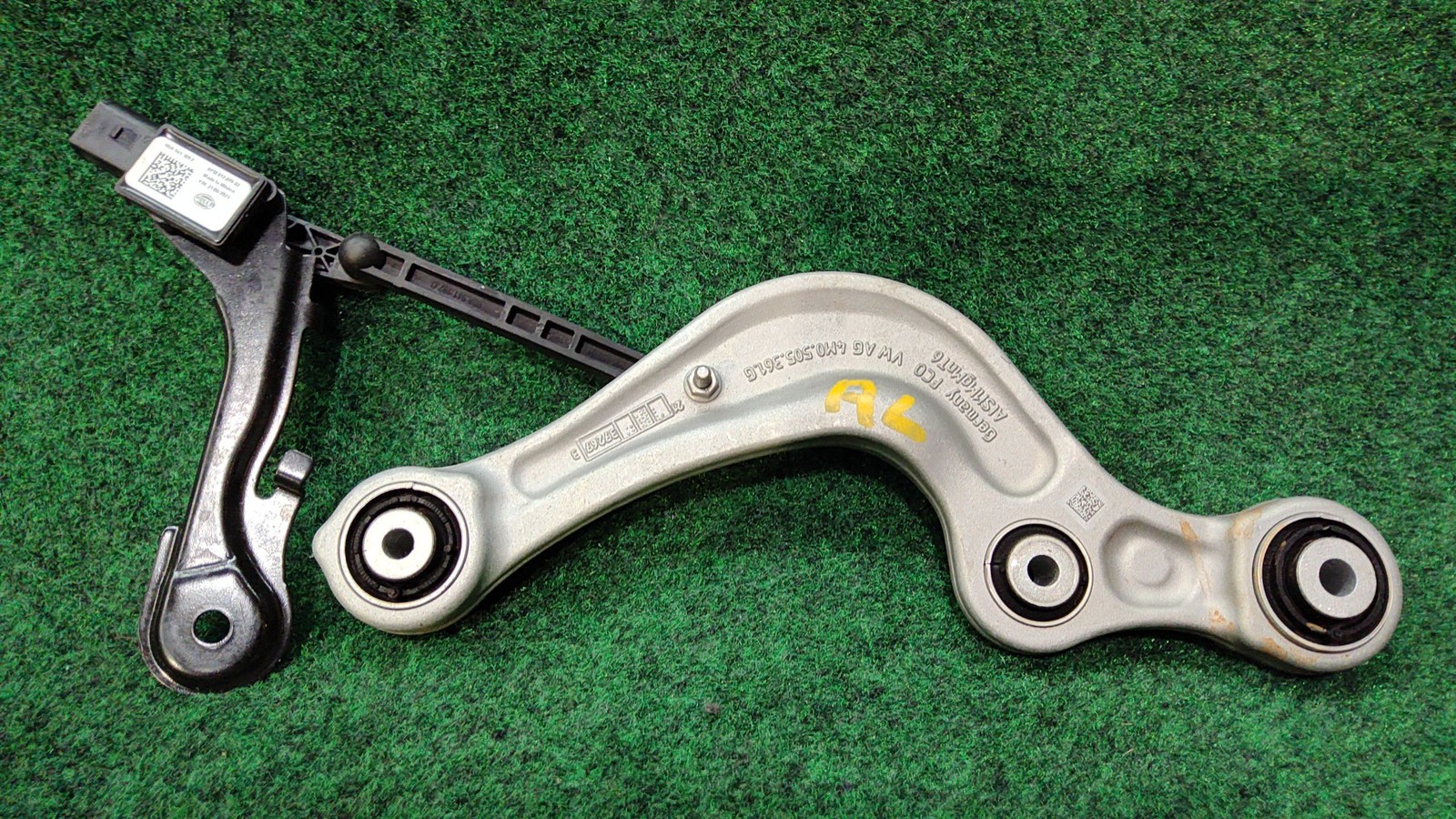 2021-2023 Audi Q5 Rear Upper Control Arm Oem 4m0505361g