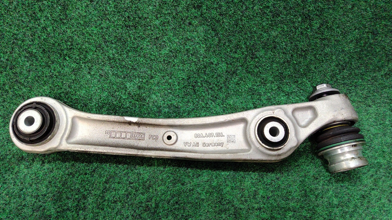 2021-2025 Audi Q5 Forward right Lower Control Arm 12k Oem 80a407152a 80a407156