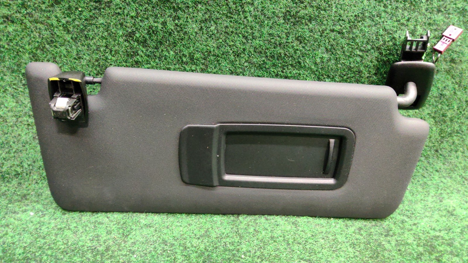 2019-2022 Bmw 330i Front Sun Visor Oem 51168092728