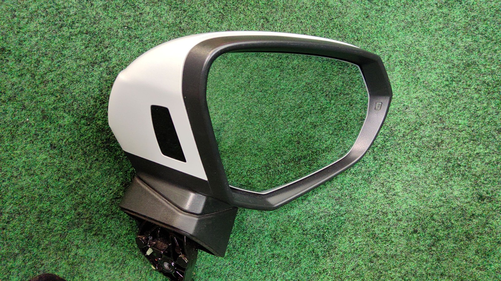 2021-2023 Audi Q3 Right Door Mirror Glacier White/2y2y Oem 83b857410