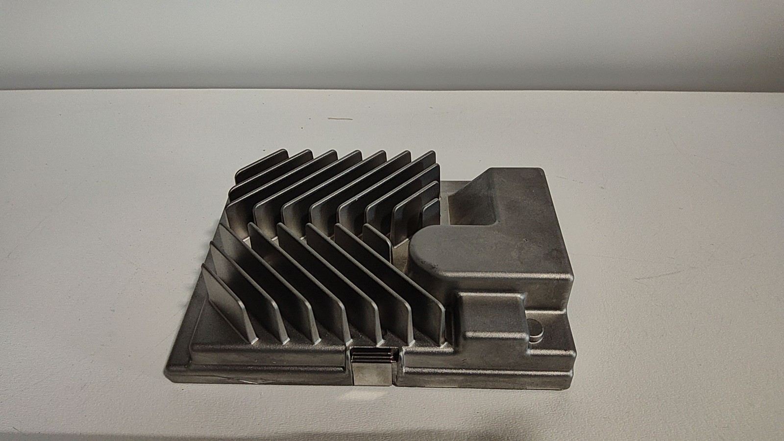 2017-2020 BMW 530i Active Sound Harman Becker Amplifier OEM 65122622764