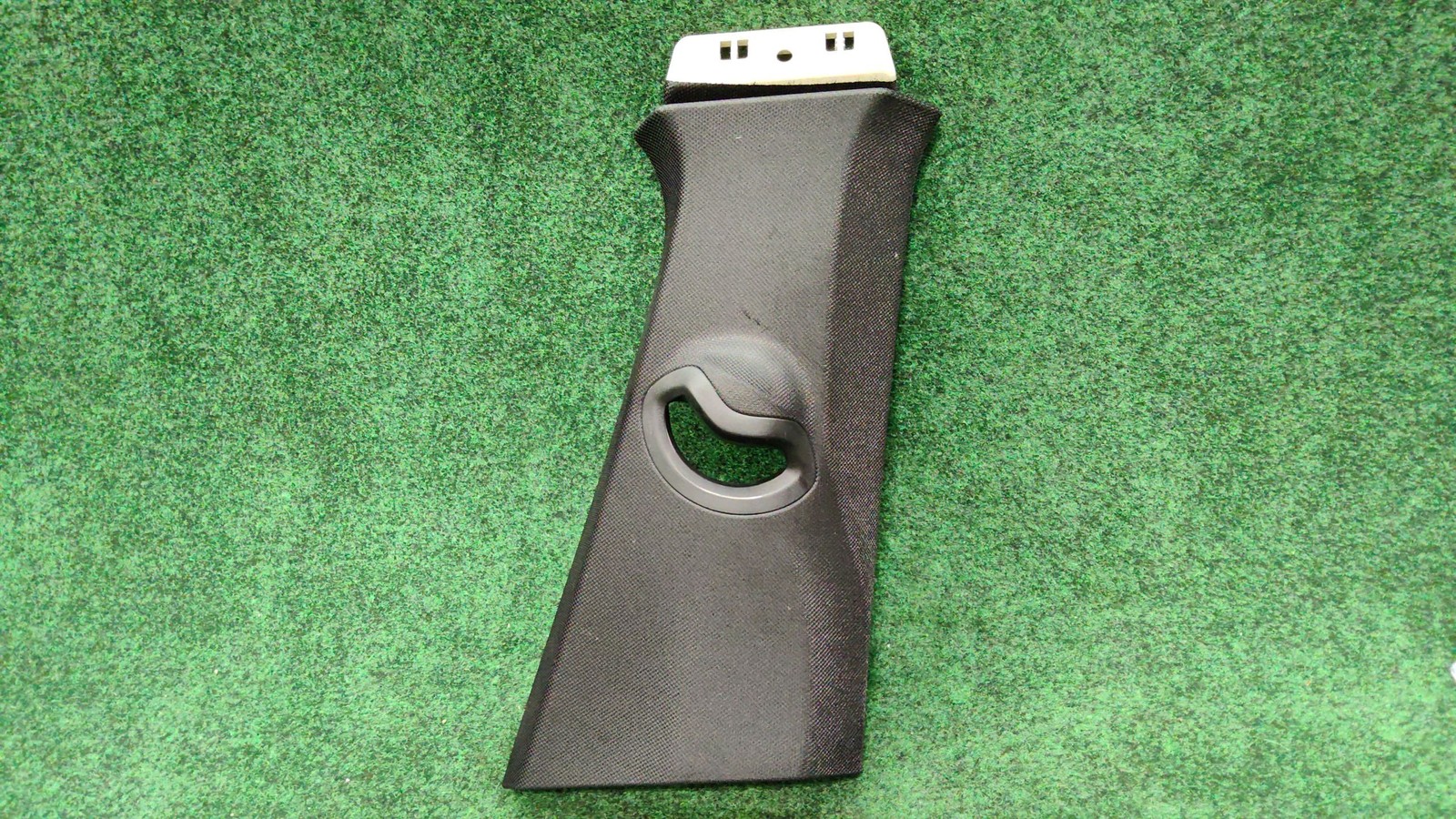 2019-2023 BMW X5 Right Side Lower B Pillar Trim Cover Panel OEM 0000009216