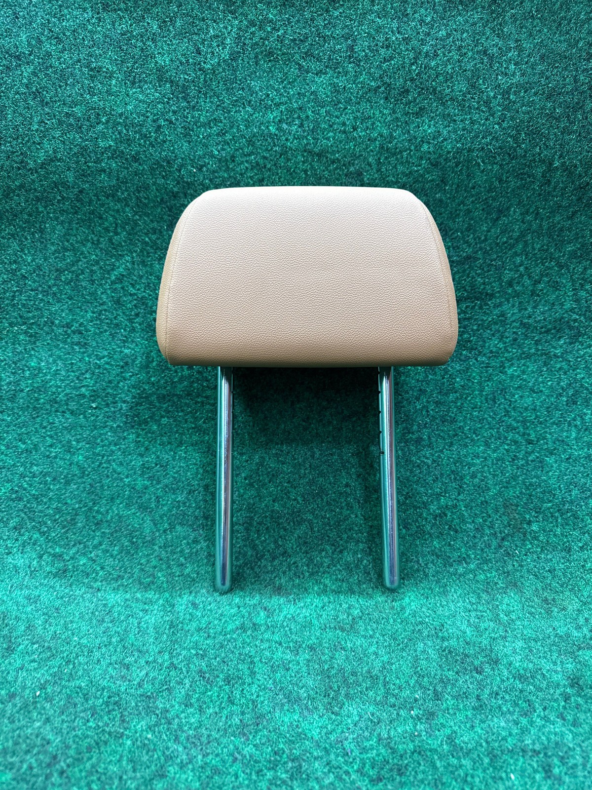 2016-2023 BMW 540i Rear Left Seat Headrest Cognac OEM 52107406068 52107406065