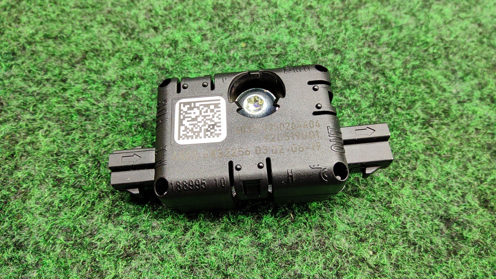 2019-2023 Bmw X5 Trap Circuit Oem 65206832256