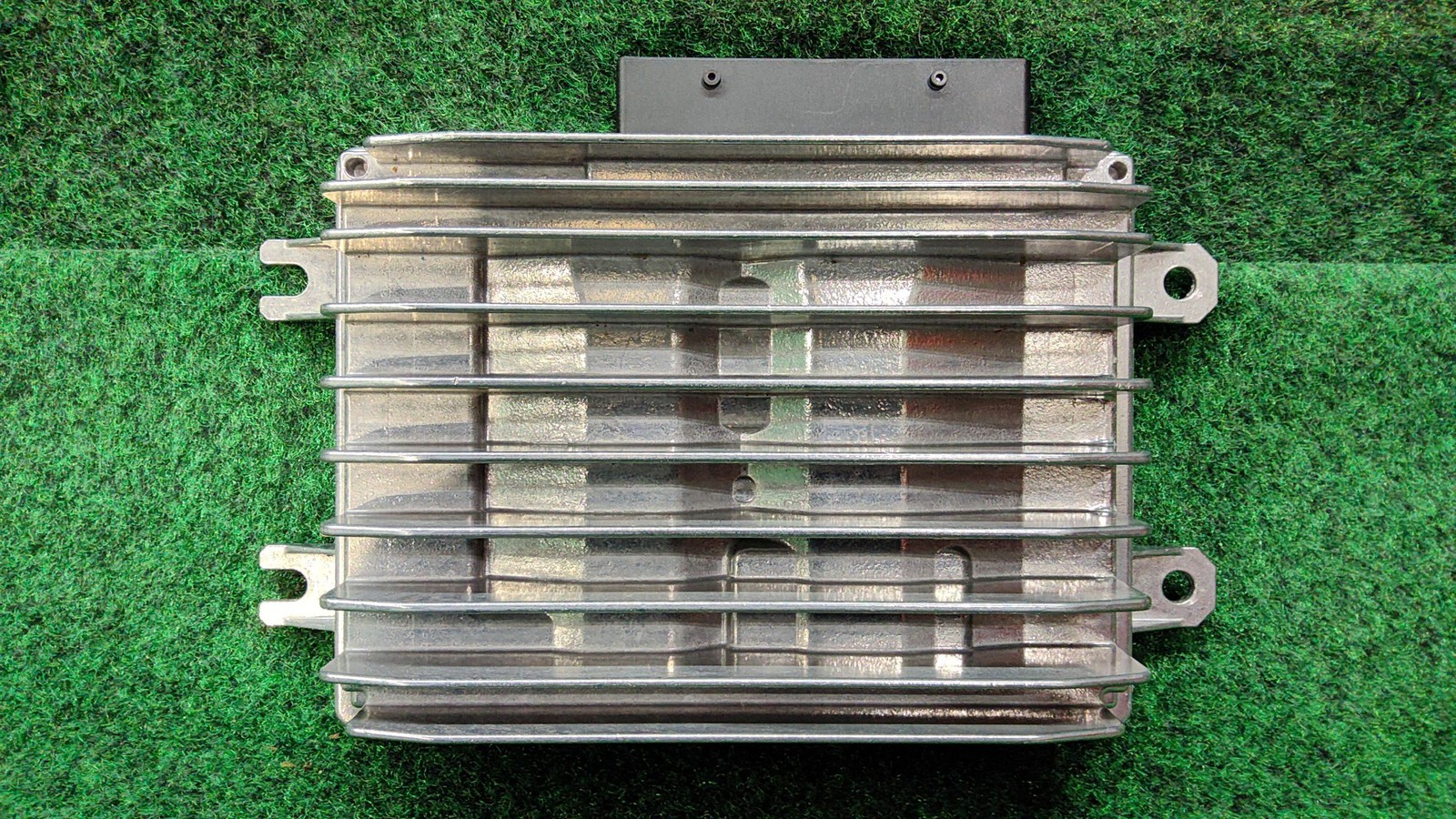 2019-2025 Audi Q7 Booster Amplifier Harman OEM 8Y035465