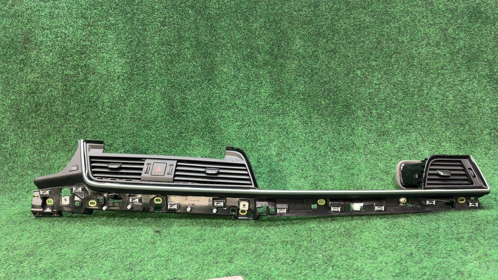 2023 Audi Q5 Front Dashboard Air Vent Grill Oem 80b820902ab