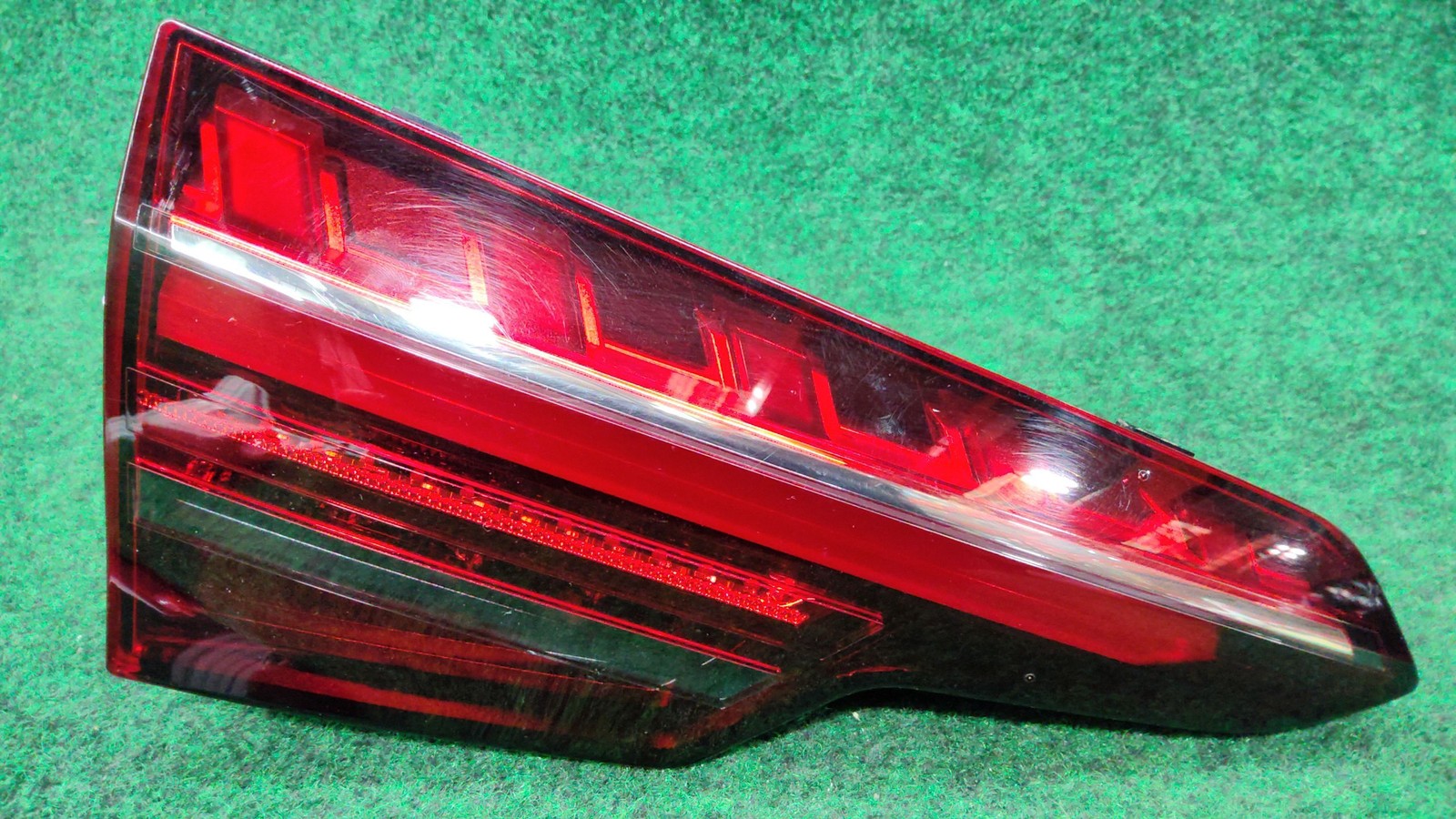 2021-2025audi A4 Rear Left Back Up Light Assembly Oem 8w5945093ab