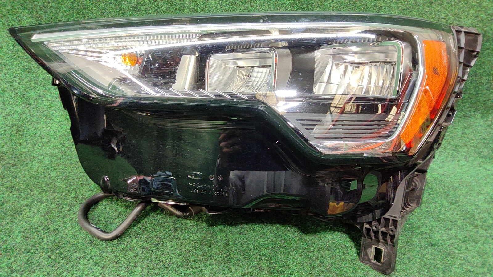 2019-2022 Audi Q3 Front Left Headlight Assembly Oem 83a941011b