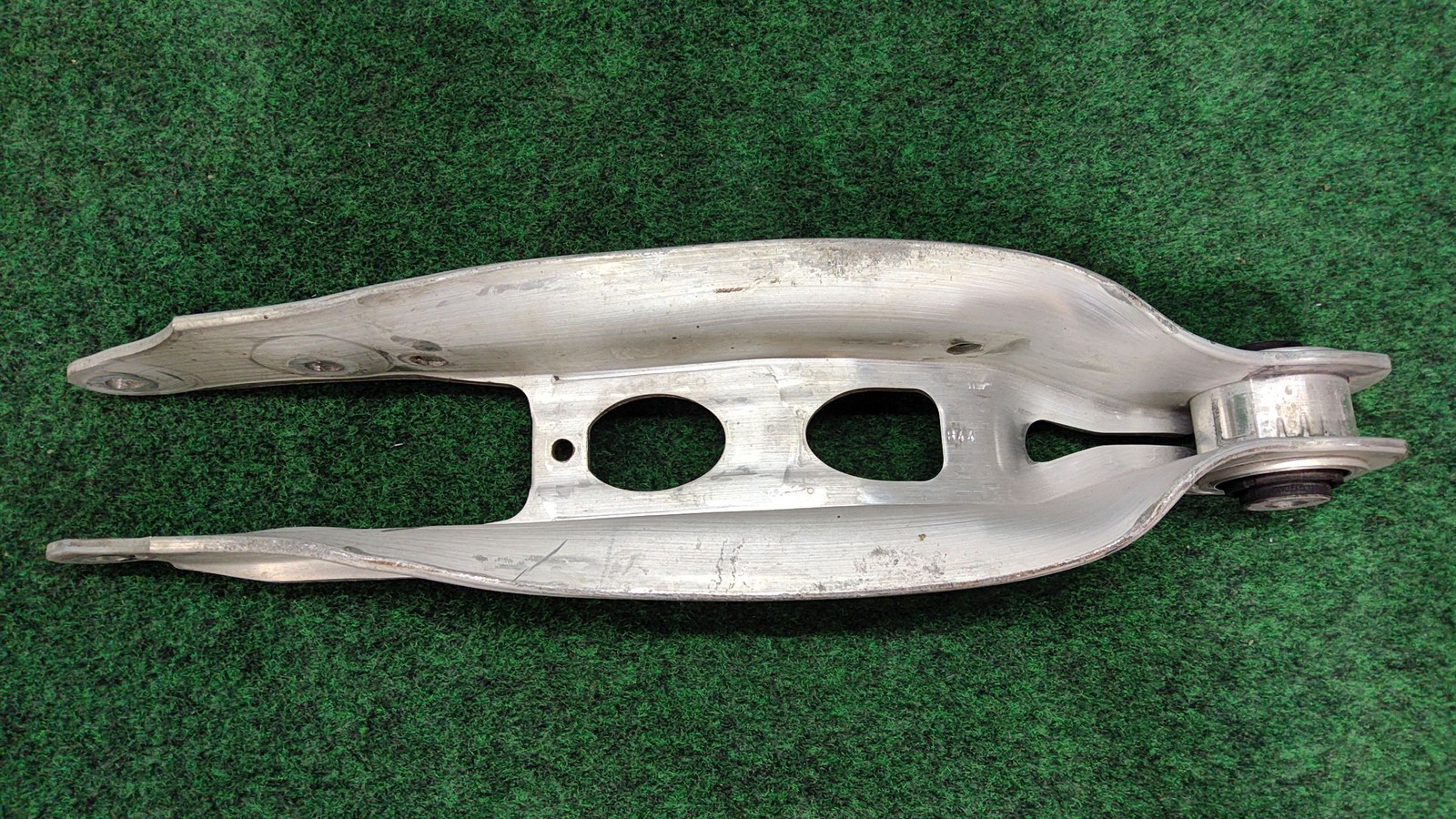 2021-2024 Audi A4 Rear Lower Control Arm 41k Miles Oem 8w0505311h