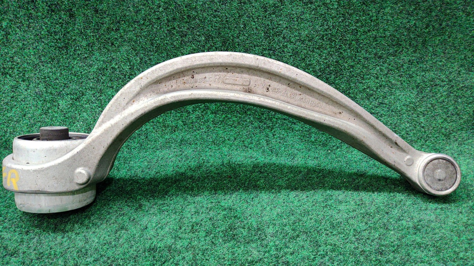 2017-2024 Audi Q7 Front Right Lower Rearward Control Arm OEM 4M0407694F