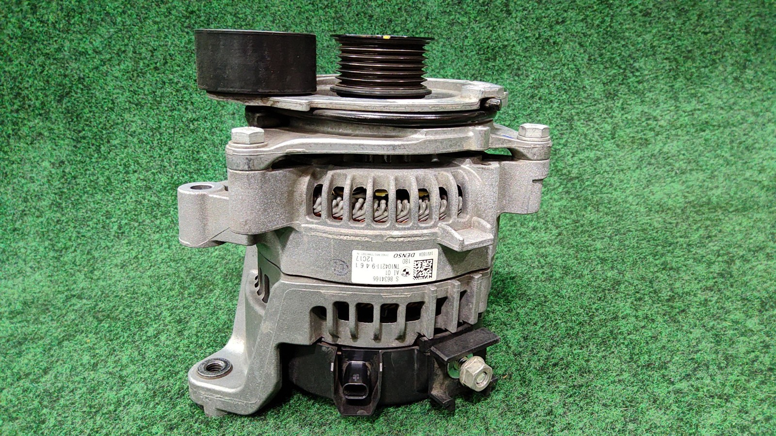 2020-2021 Bmw X3 Alternator 180 Amp Oem 12318634166