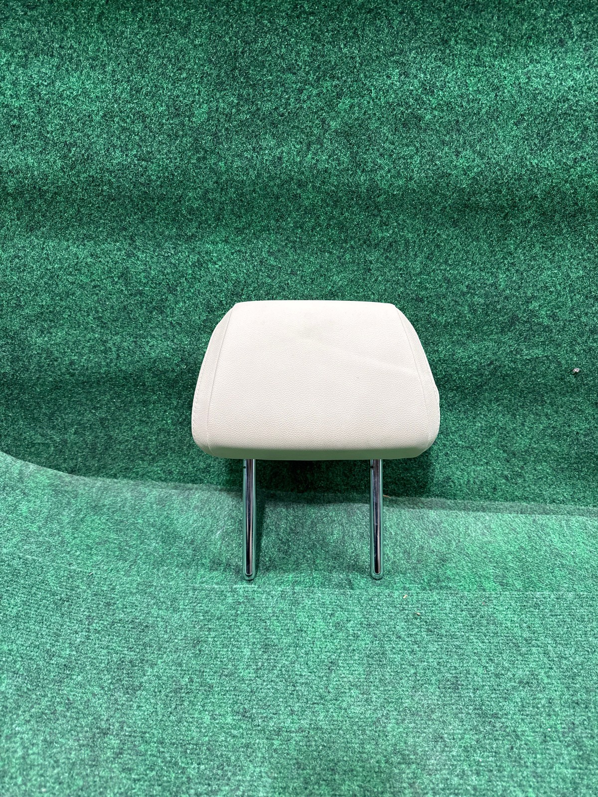 2017-2023 BMW 530i Rear Central Seat Headrest Canberra Beige OEM 5220745220