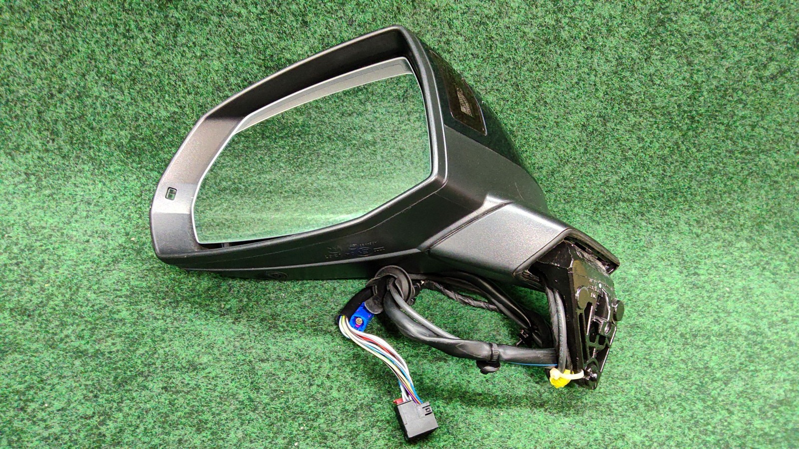 2017-2019 Audi Q7 Quattro Front Left Door Mirror Blue Meta C7c7 Oem 4m1857409l