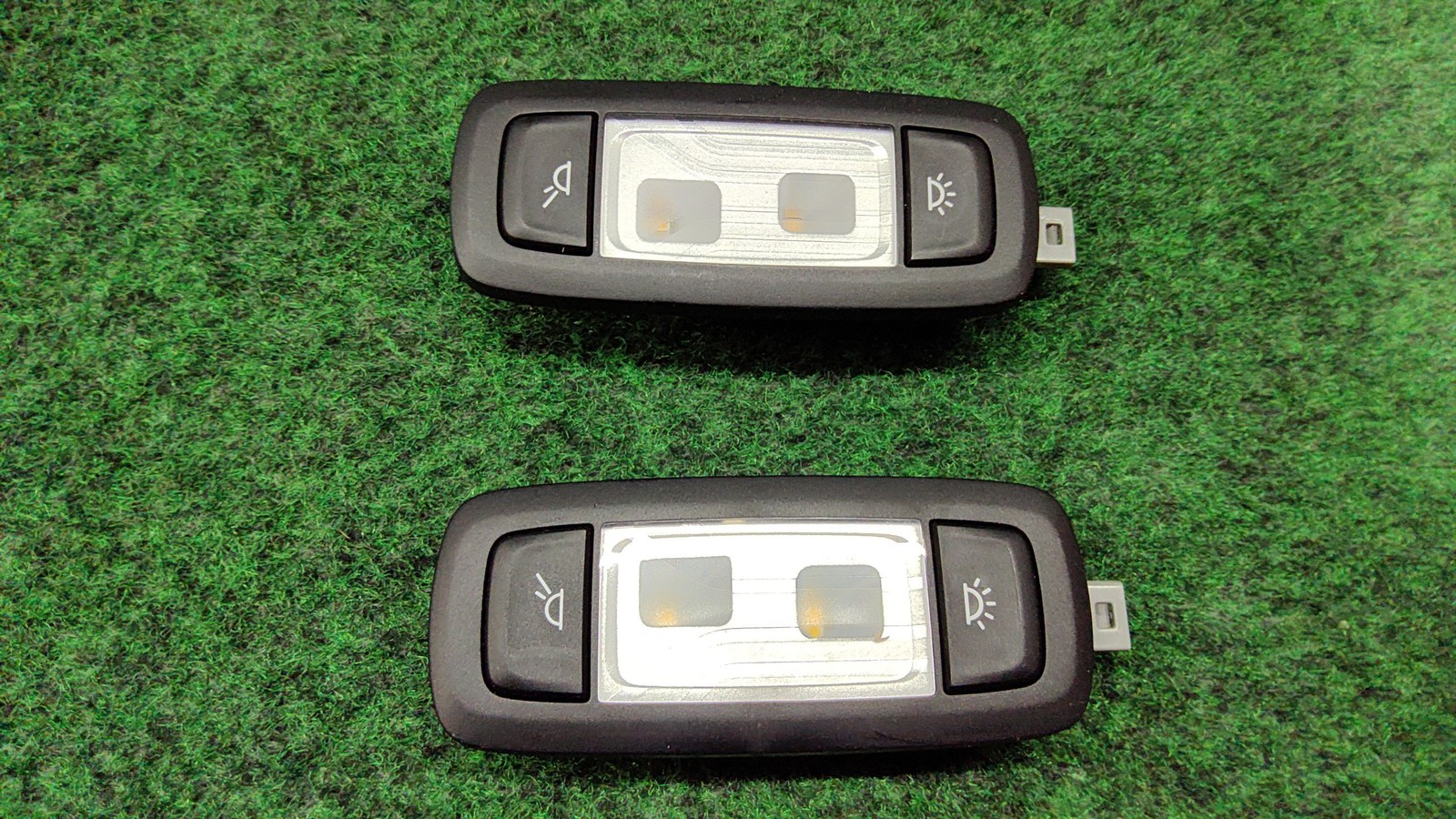 2019-2025 BMW X5 Right Left Roof Front Consol Lamps OEM 63317911117 63317911118