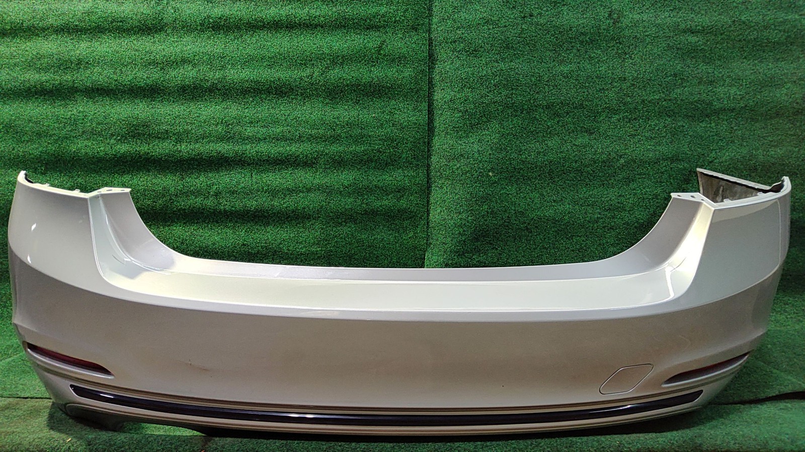 2016-2018 BMW 330i Bumper Cover OEM 51127384603 Original