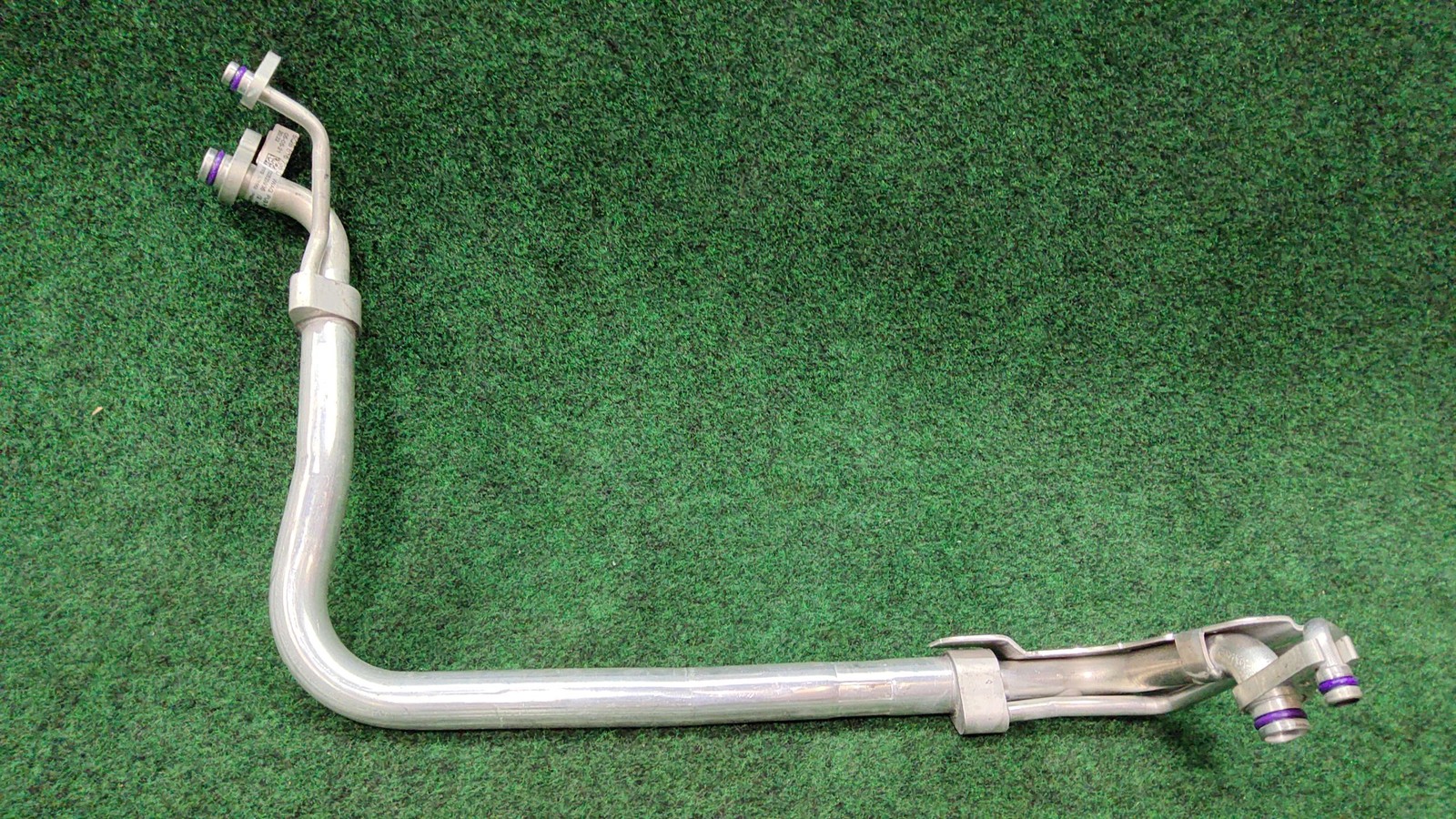 2021-2023 Audi Q3 A/c Coolant Pipe With Inner Heat Exchanger Oem 5qb816738d