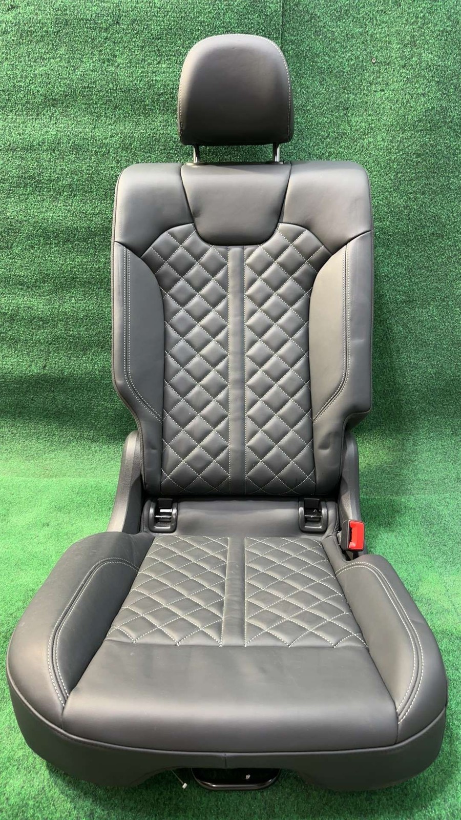 2018-2020 Audi SQ5 Rear Seat Right Color Black Oem 80a885376g 80a883108b