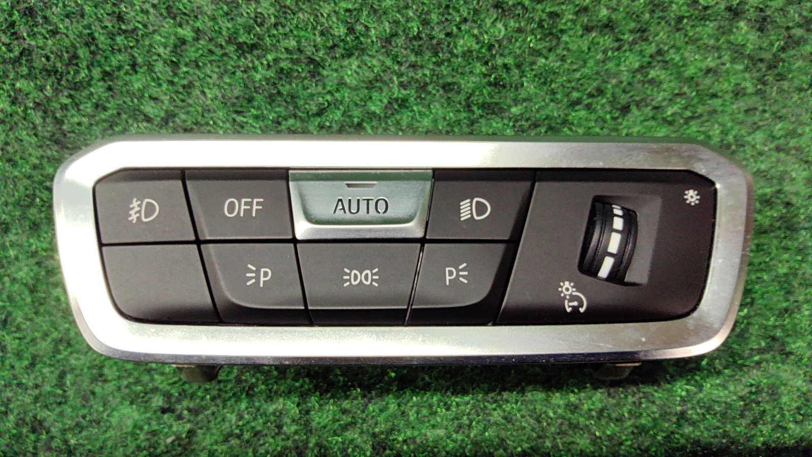 2019-2022 BMW X5 Dash Headlight Fog Light Switch OEM 61315A16B05