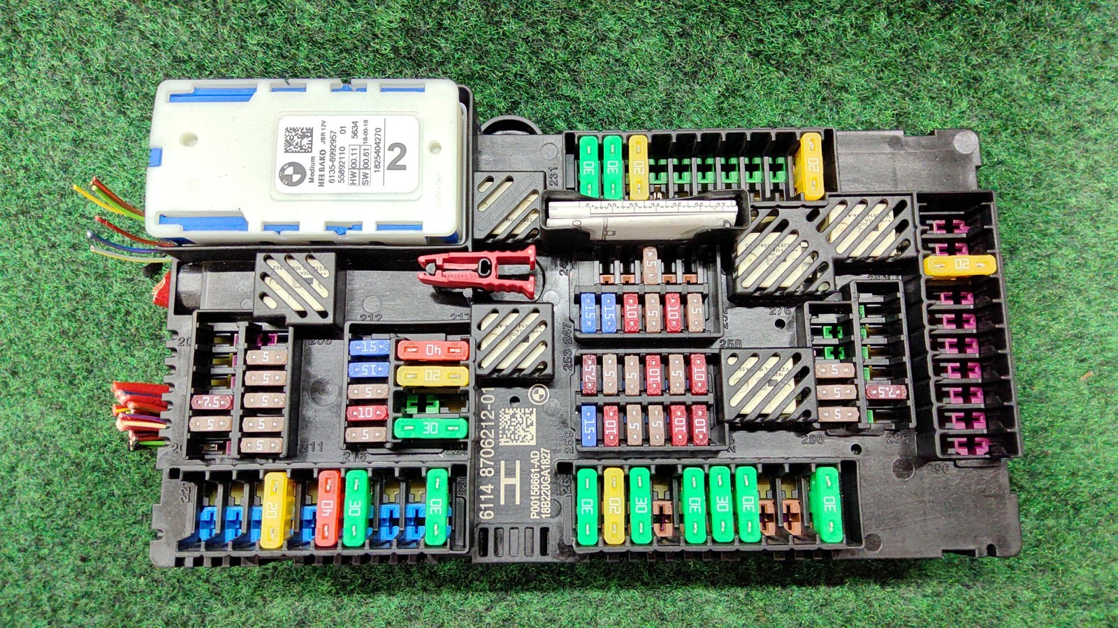 2019-2023 BMW X5 G05 Fuse Control Module OEM 61148706212
