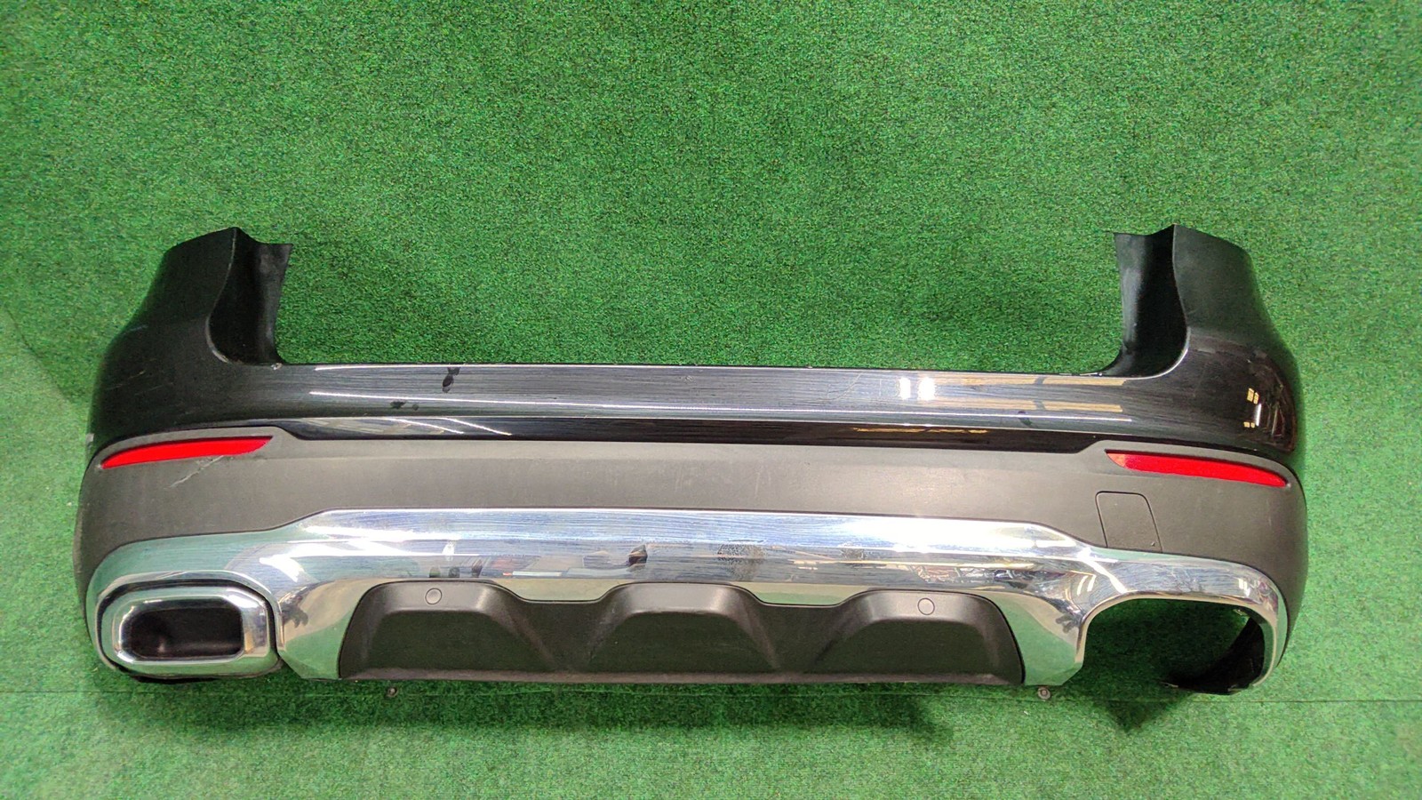 2016-2022 Mercedes Glc 300 Rear Bumper Black 040 Oem A2538806101 A2538805306