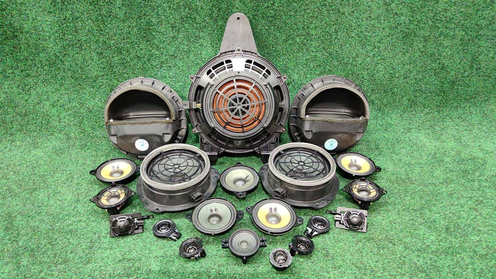 18-24 Audi S4 3D Premium Sound System Set of 20 PCS OEM 8W5035412A 8W5035411A