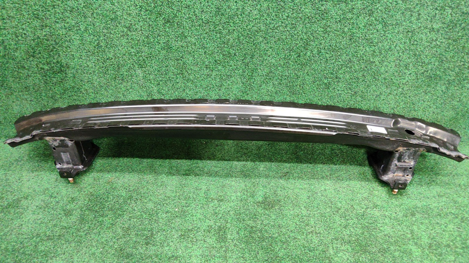 2016-2022 Mercedes Benz Glc 300 Rear Bumper Reinforcement Oem A2536107501