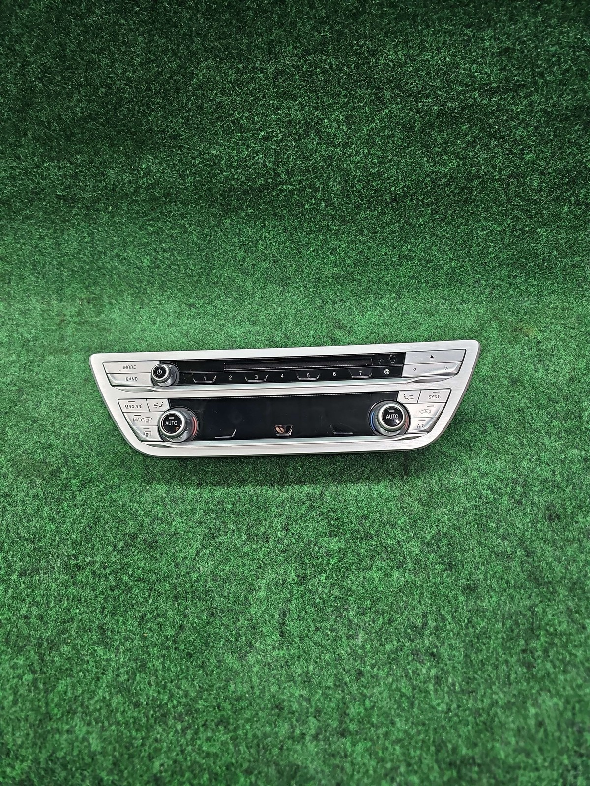 2016-2022 BMW 740i Heater A/C Control Switch Panel OEM 61316999389